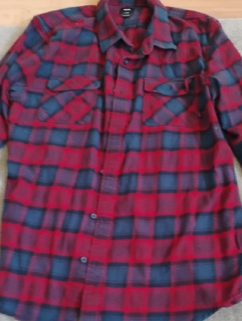 Vans Red and Navy Plaid Flannel Button-Down Shirt. Men's XL. Excellent Conditio - Picture 3 of 8